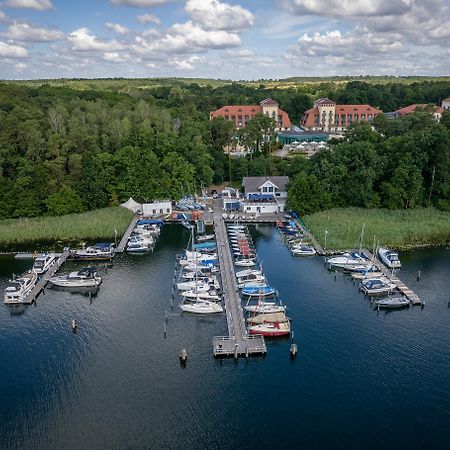 Precise Resort Bad Saarow-Pieskow Exterior foto Aerial view of the marina