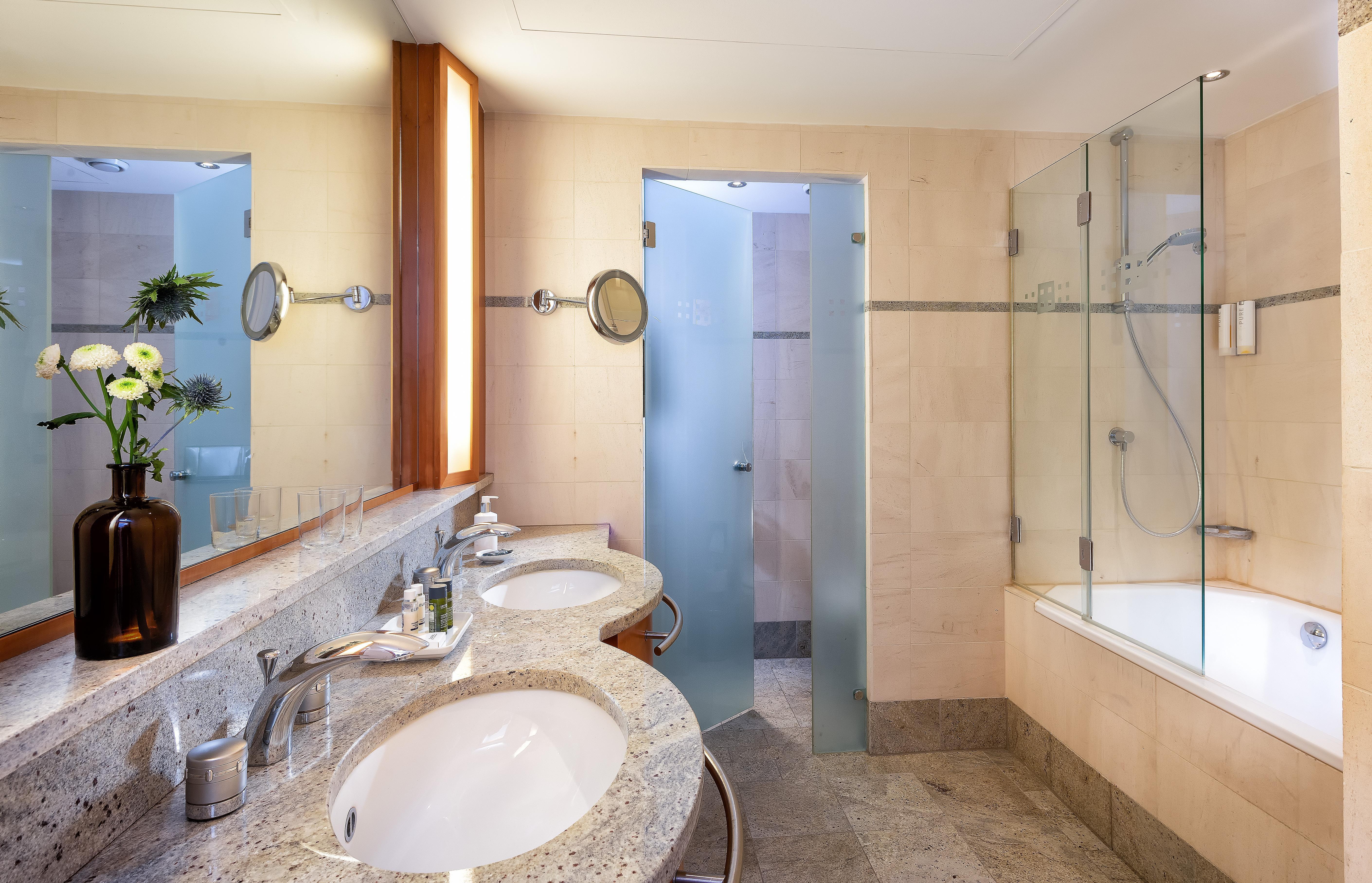 Precise Resort Bad Saarow-Pieskow Exterior foto Bathroom